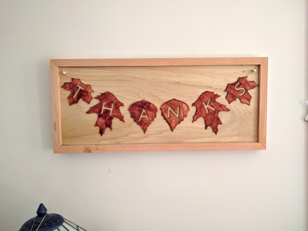 Thanksgiving Leaf Garland Sign